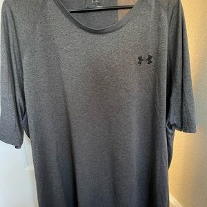 Grey used under armour shirt